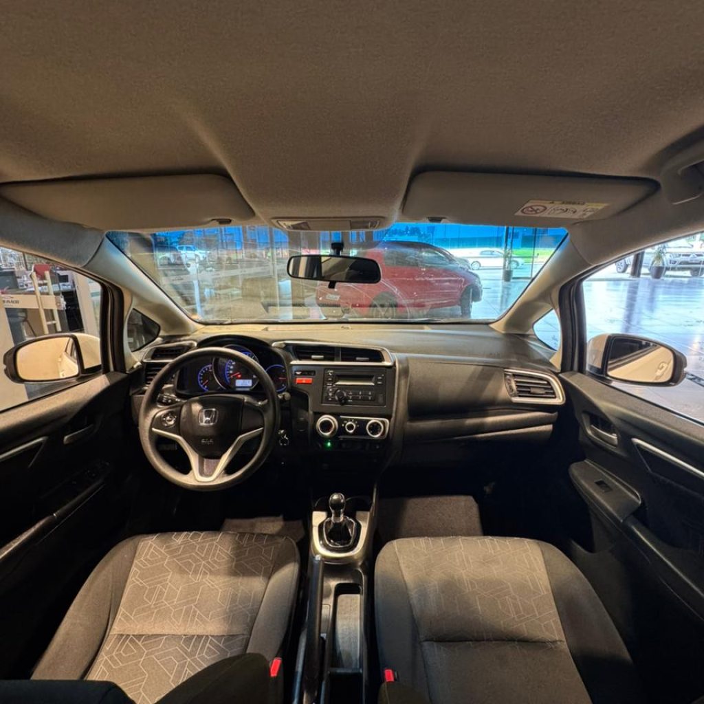 WhatsApp-Image-2025-12-09-at-15.37.34-3