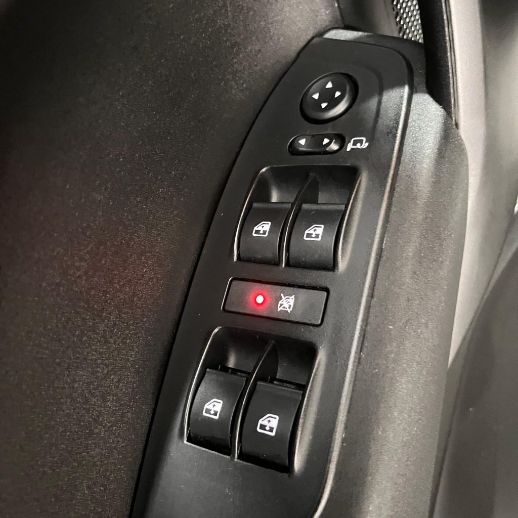 WhatsApp-Image-2026-01-06-at-17.15.39-3